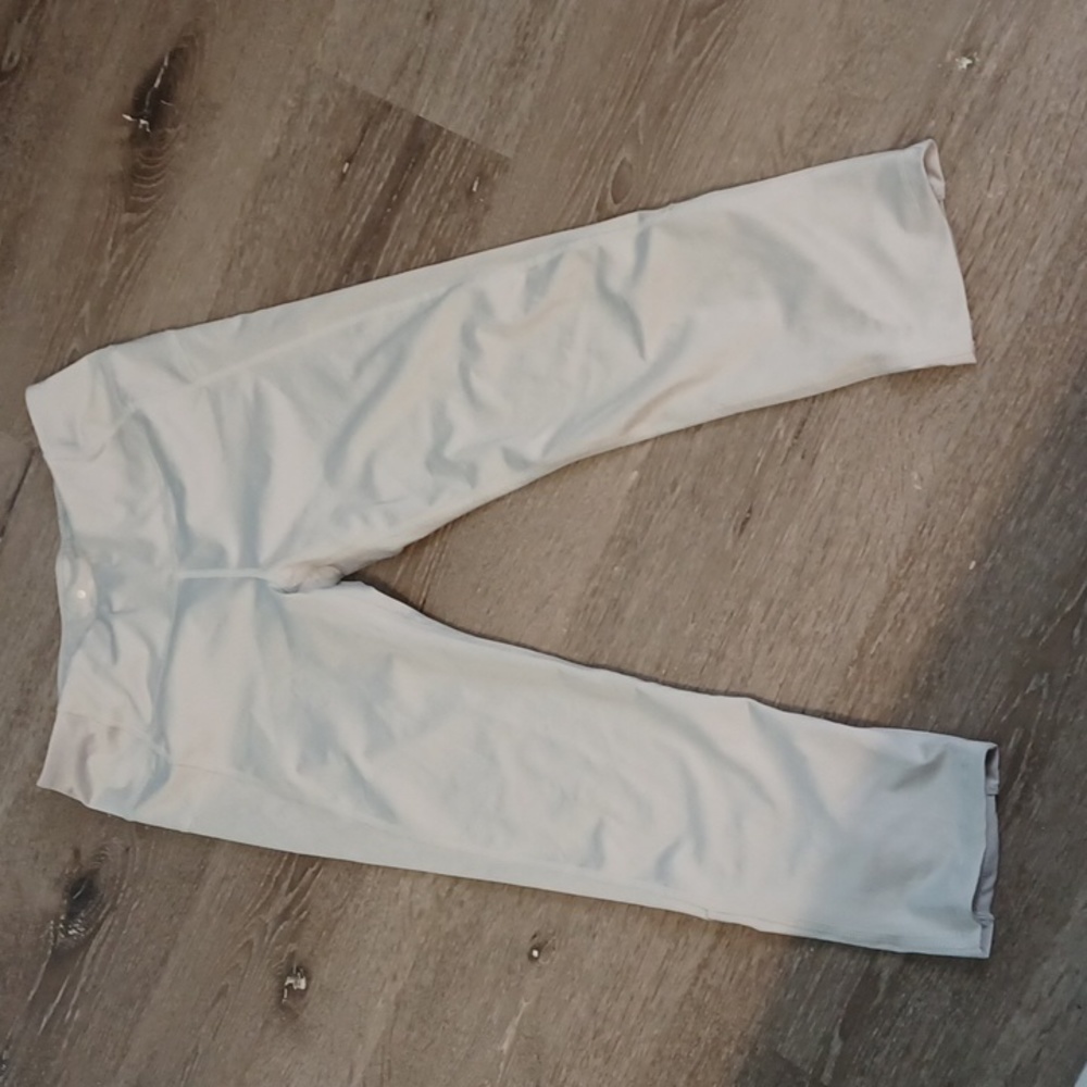 Woman workout capri